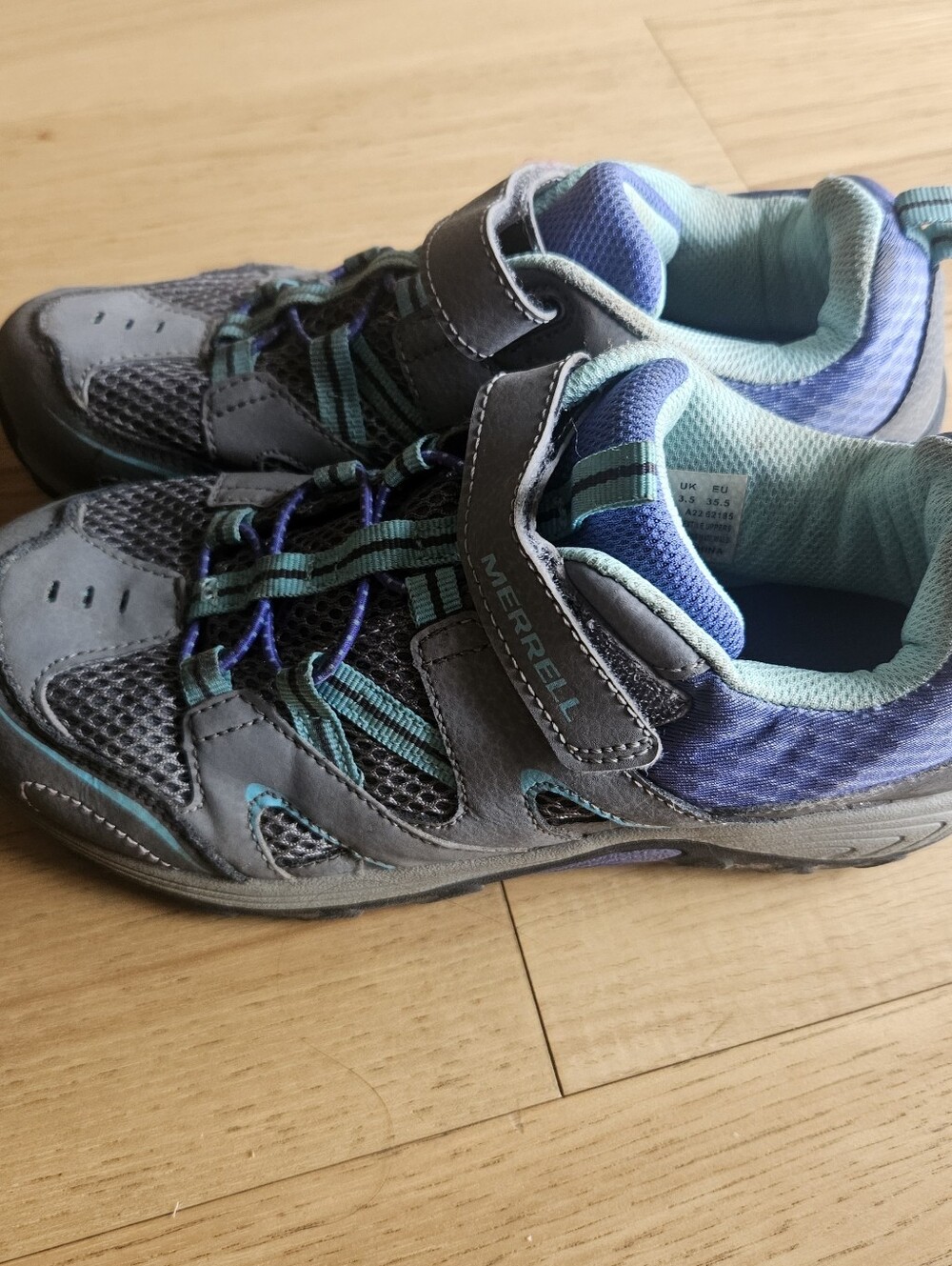 Merrell Kids Grey, Teal & Blue Athletic Sneakers